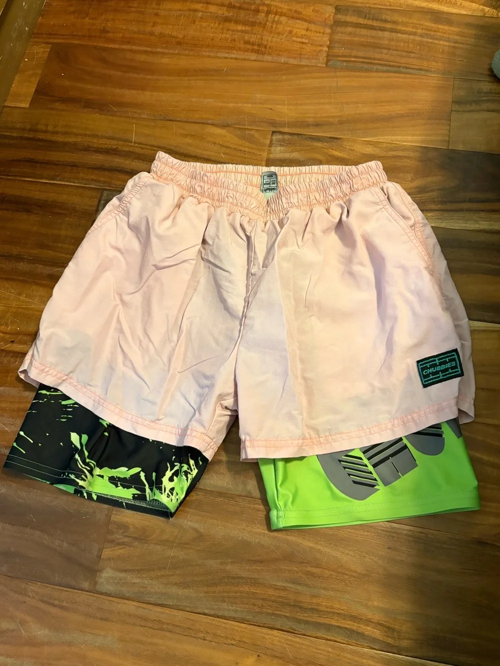 Chubbies Pink Lined Athletic Running Shorts Men’s Large Neon Compression (0375) - Picture 1 of 5